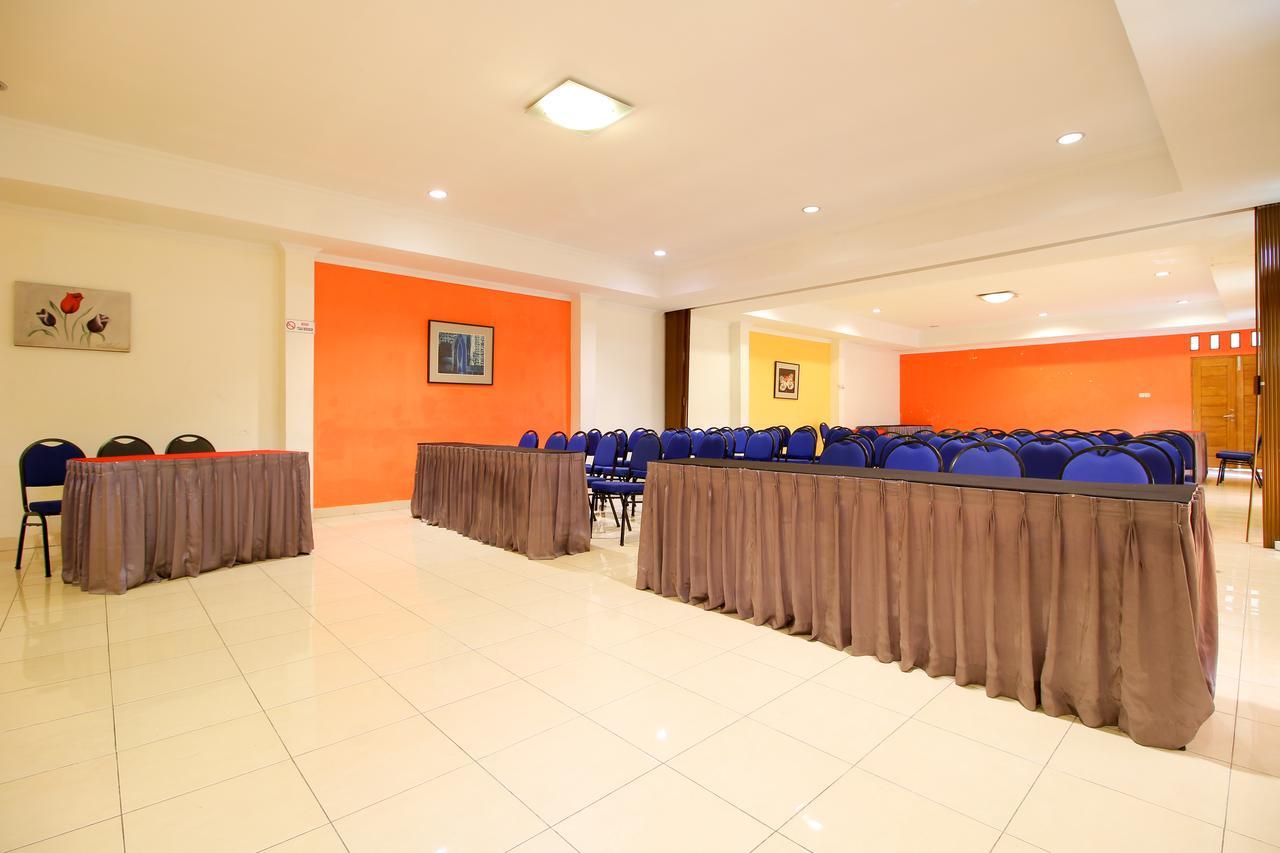Reddoorz Plus @ Taman Siswa 2 Γιογκιακάρτα Εξωτερικό φωτογραφία